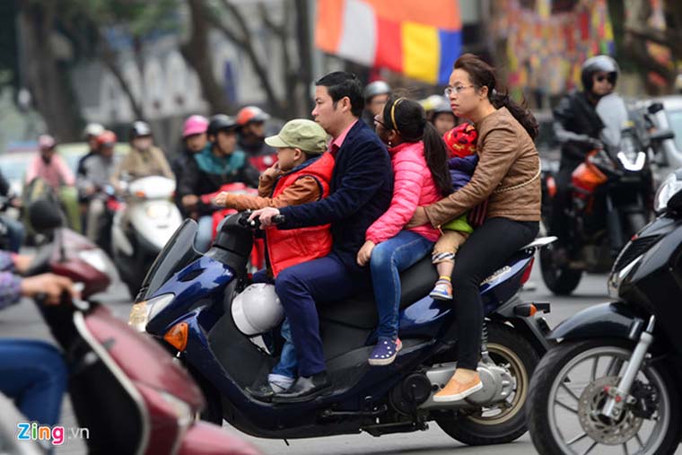 11-types-of -running-scooter-in- vietnam-two-wheel-minivan